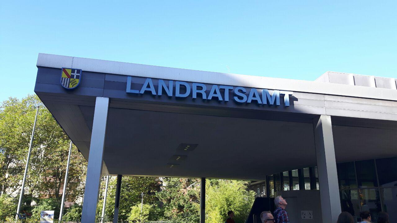 Karlsruhe oben und unten - Landratsamt